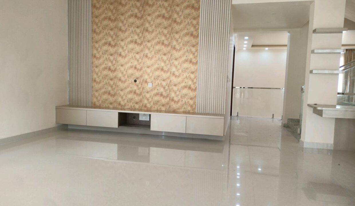 WhatsApp Image 2026-01-06 at 10.50.16 AM