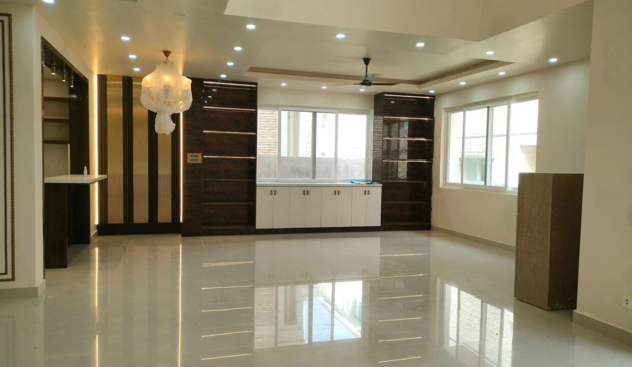 WhatsApp Image 2026-01-06 at 10.50.17 AM