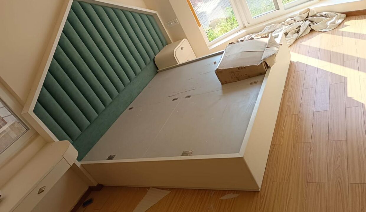 WhatsApp Image 2026-01-06 at 10.50.32 AM (1)