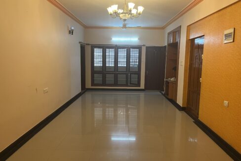 677501291O-1766330651421