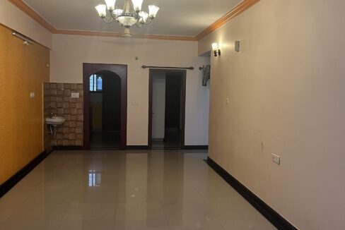 677501335O-1766330620756