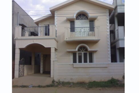 ab255fb2-a833-4833-8879-3986e6673ece