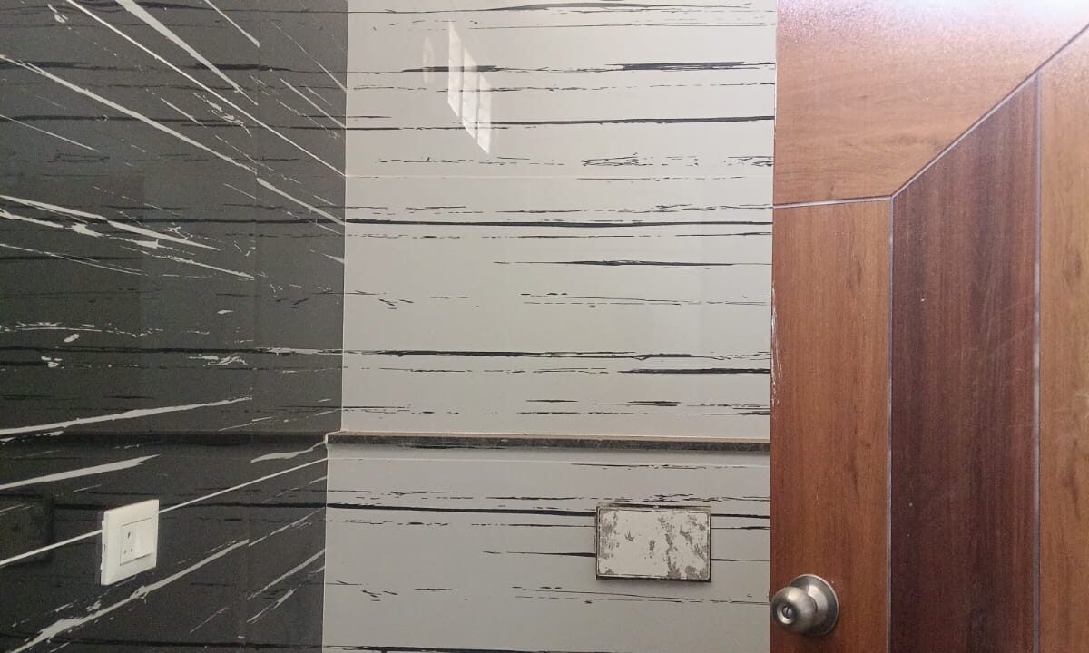 bad6f7ee-16b7-47b2-924e-990c27826979