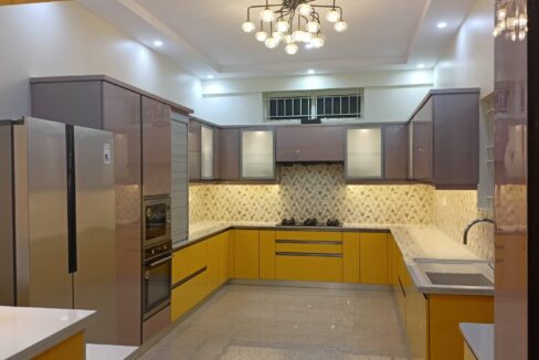 f28883ea-3479-4108-a3ee-67dc1942e987