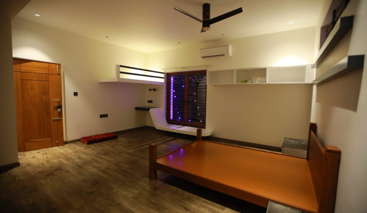 WhatsApp Image 2026-03-09 at 8.35.11 PM (2)