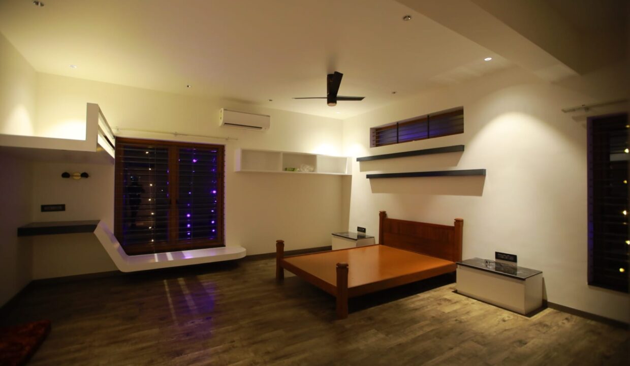 WhatsApp Image 2026-03-09 at 8.35.13 PM (1)