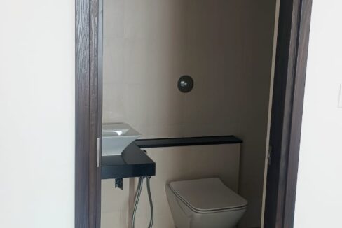 42dd64f9-741d-48f9-97ea-3a3411021523