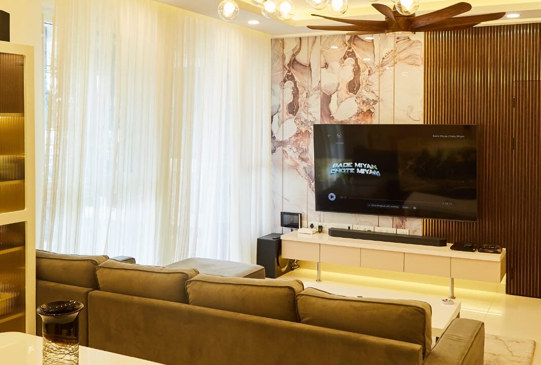 6092f4df-2ad3-4c78-b491-e636f7580d77