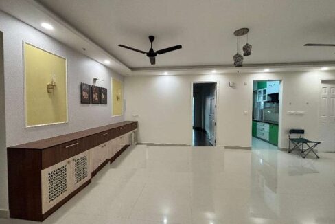 7758a606-c51e-4466-a4f6-4165ab435331